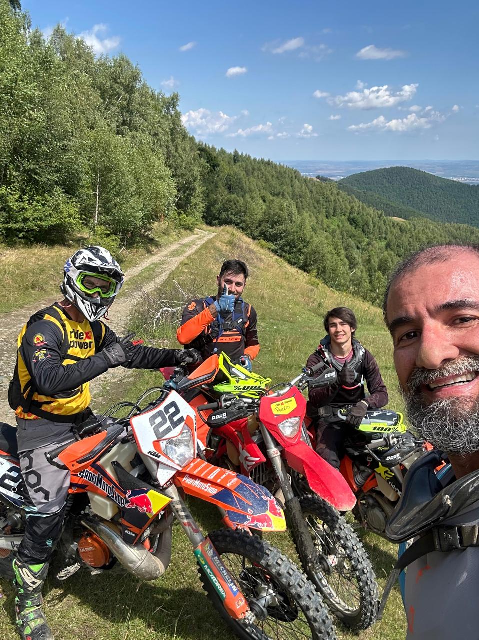 Forest & Hills Tour – Enduro tour Sibiu Romania